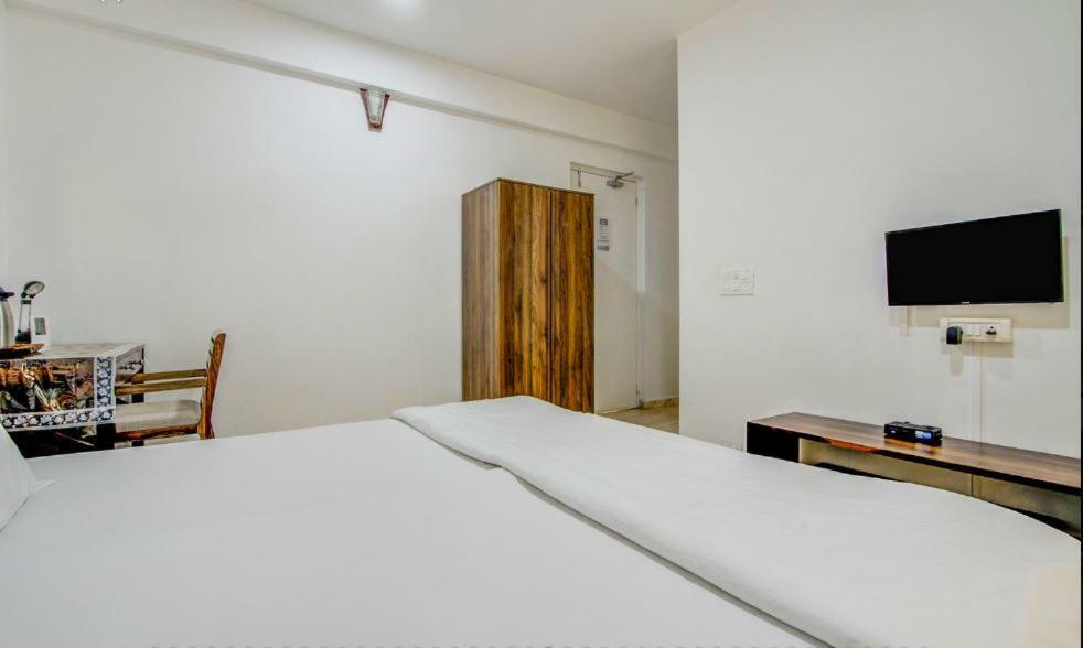 Isec Apartment Mumbai Ngoại thất bức ảnh